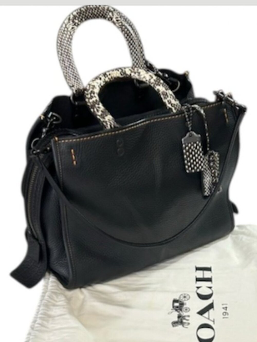 COACH Rogue 30/31 1941 Black Python pebbled Leather 3way satchelbag Rare
